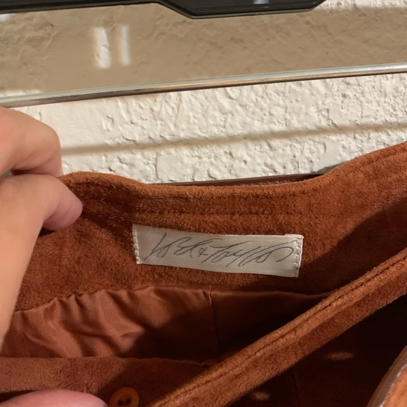 Vintage Lord & Taylor leather skirt - Picture 5 of 8